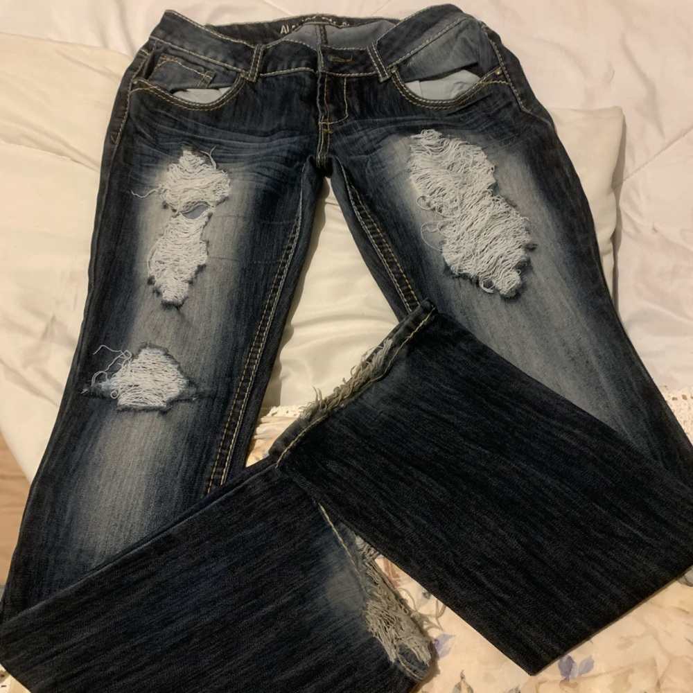 Almost Famous Distressed Boot Cut jeans size 11